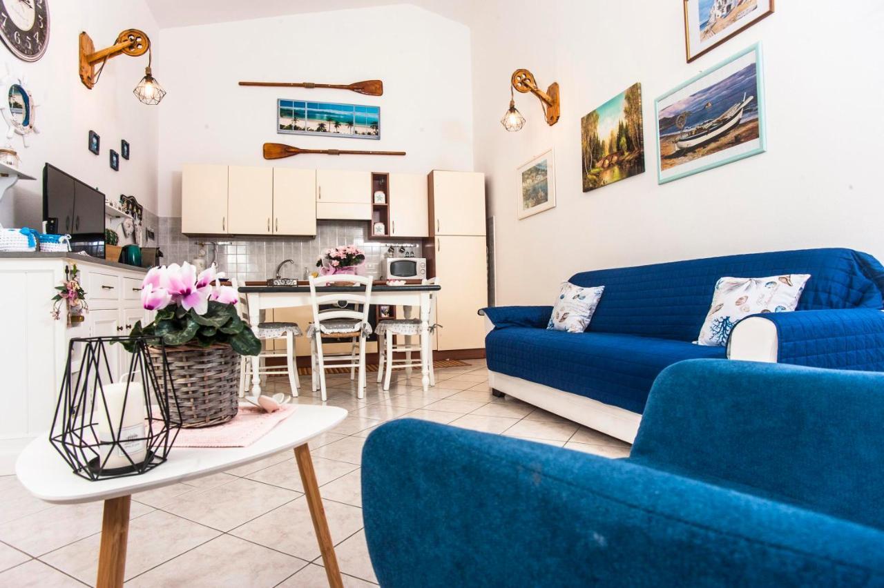 Casa Vacanze Luna Pula Εξωτερικό φωτογραφία